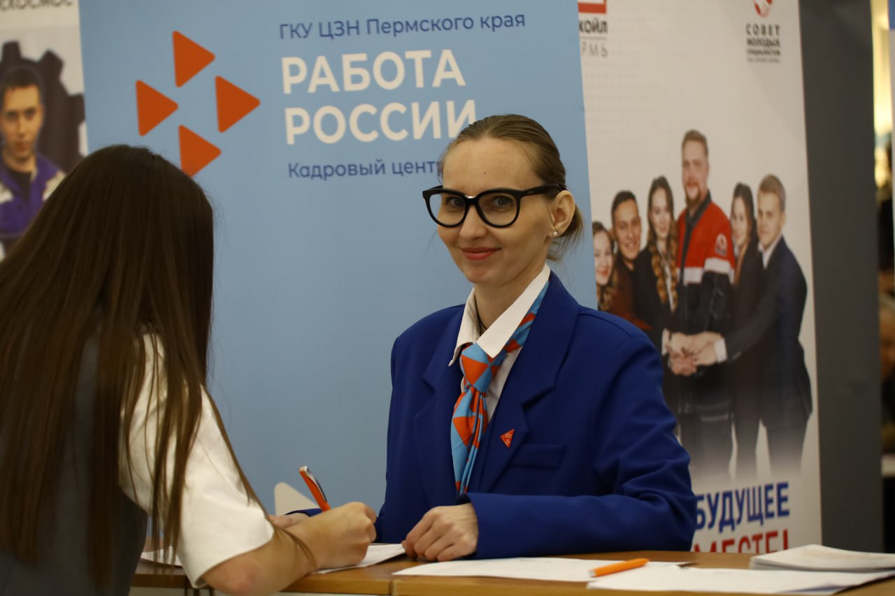 Яркие кадры для наших подписчиков с основных площадок проведения ярмарки